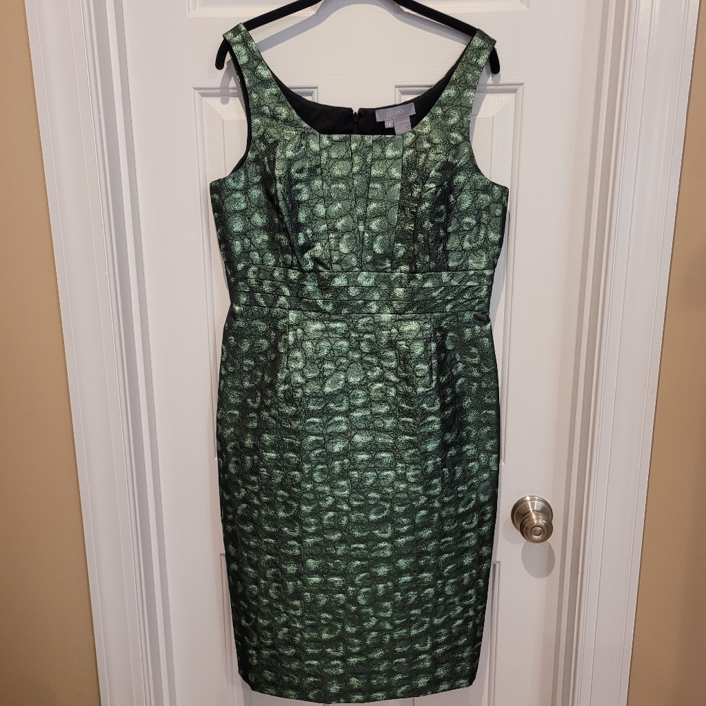 ECCOCI Green and Black Dress with tasteful Shimmer